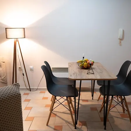 Mm Apartment Near Center, Free Parking Skopje Exterior photo